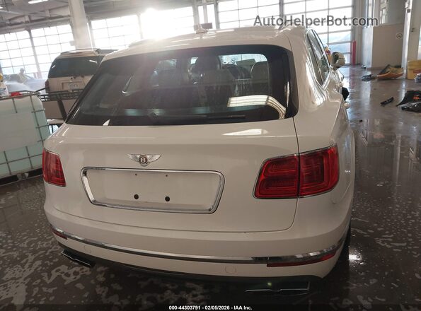 SJAAM2ZV1LC029787 2020 BENTLEY BENTAYGA White 