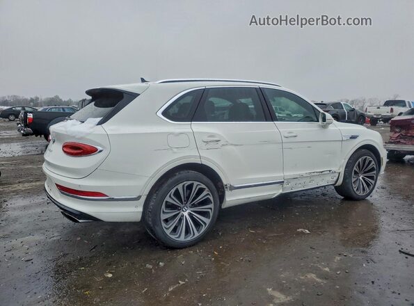 SJAAM2ZV8MC033708 2021 BENTLEY BENTAYGA Белый Задняя правая четверть