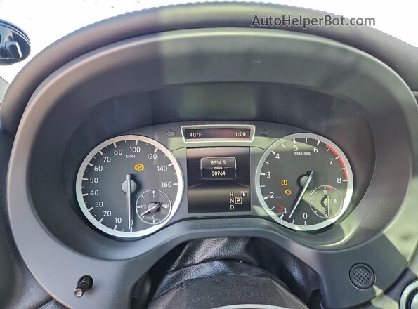 SJKCH5CP2KA011023 2019 INFINITI QX30 Black Widok zestawu wskaźników