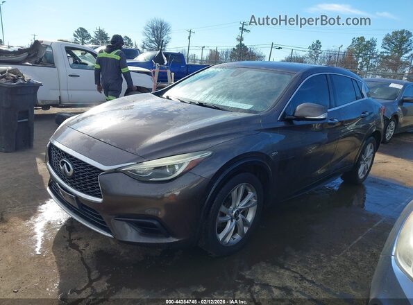 SJKCH5CP5HA019111 2017 INFINITI QX30 Gray Передня ліва чверть