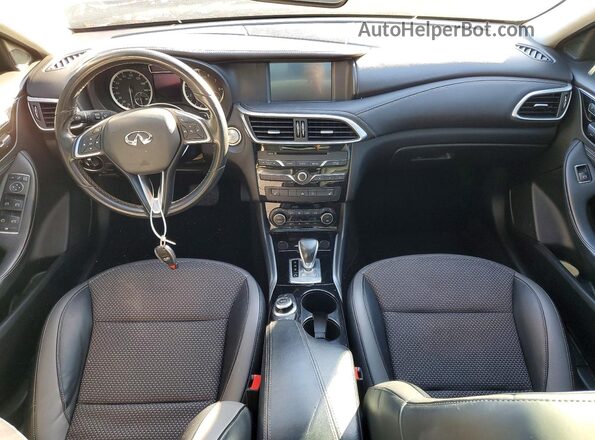 SJKCH5CP6KA007301 2019 INFINITI QX30 Pink Widok deski rozdzielczej