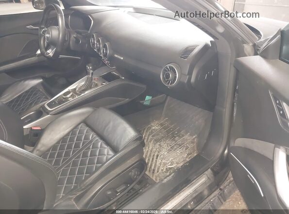 TRUC1AFV8H1010404 2017 AUDI TT Black Front interior view
