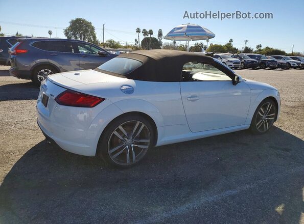 TRUT5CFV1J1007060 2018 AUDI TT White Задня права чверть