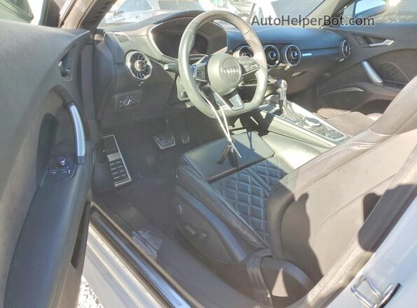 TRUTECFV1L1002136 2020 AUDI TT White წინა პანელის ხედი