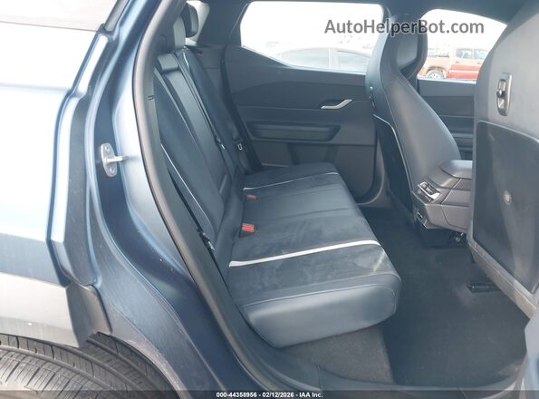 VCF1ZBU26PG002323 2023 FISKER OCEAN Light Blue VIN կոդի պիտակի տեսք