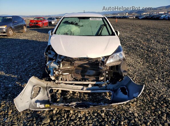 VNKKTUD30GA065180 2016 TOYOTA YARIS White Вид спереду