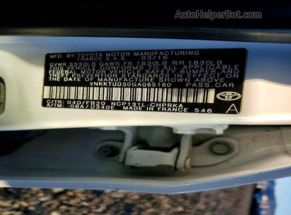 VNKKTUD30GA065180 2016 TOYOTA YARIS White Вид наклейки з VIN-кодом