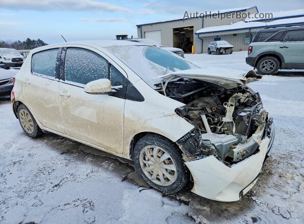 VNKKTUD31GA067620 2016 TOYOTA YARIS Белый 