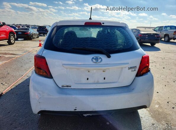 VNKKTUD33GA069224 2016 TOYOTA YARIS White უკანა ხედი