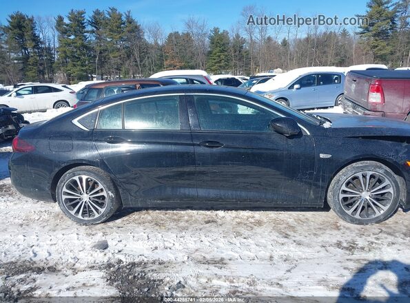W04GP6SX7J1048219 2018 BUICK REGAL Black 