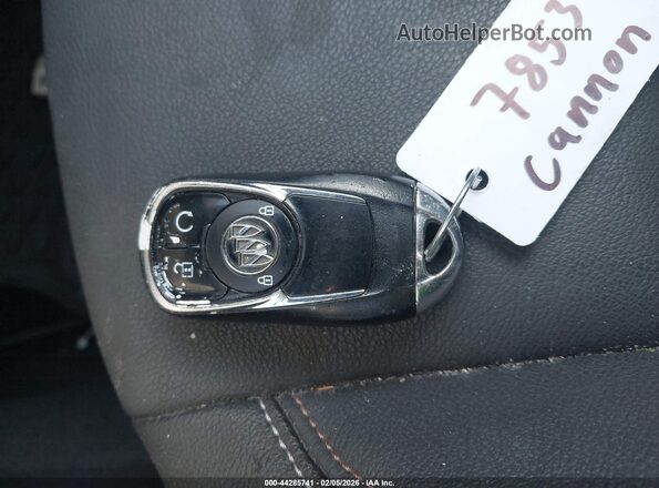 W04GP6SX7J1048219 2018 BUICK REGAL Black 