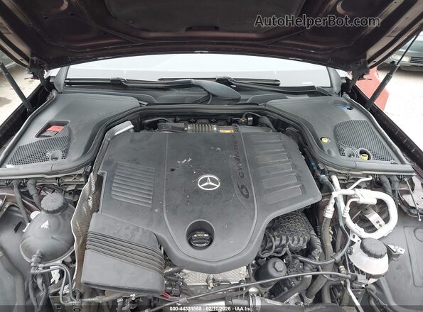 W1K1K5KB8MF159254 2021 MERCEDES-BENZ E-CLASS Maroon Widok z tyłu