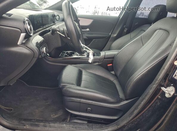W1K3G4EB0MJ258972 2021 MERCEDES-BENZ A Black წინა სალონის ხედი