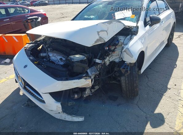 W1K3G4EB0MJ269440 2021 MERCEDES-BENZ A 220 White Widok z przodu