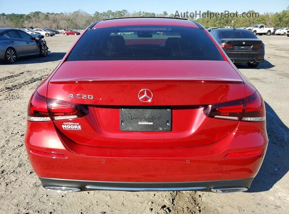 W1K3G4EB1MJ290278 2021 MERCEDES-BENZ A Красный Вид сзади