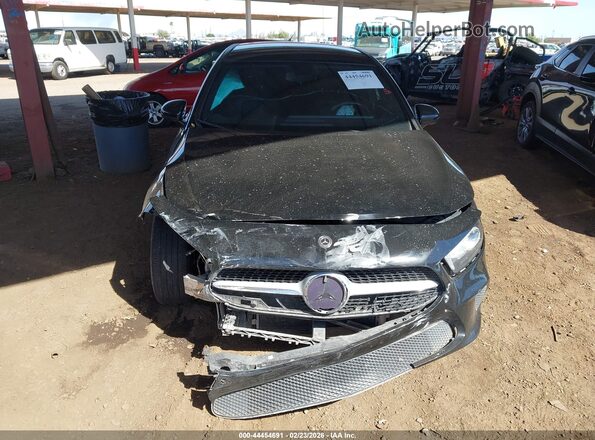 W1K3G4EB3LJ203852 2020 MERCEDES-BENZ A 220 Black 
