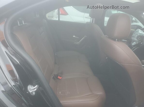 W1K3G4EB6NJ364330 2022 MERCEDES-BENZ A Black უკანა სავარძლების ხედი