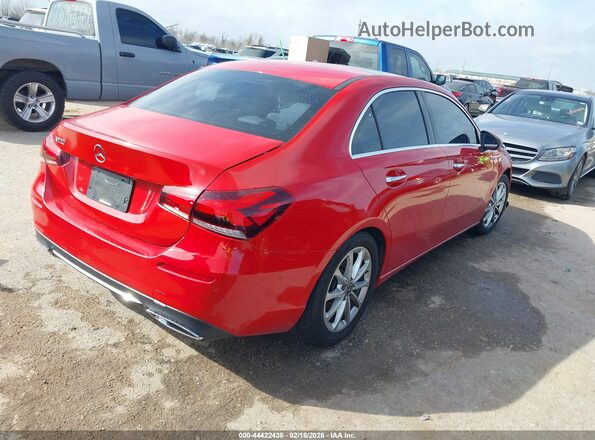 W1K3G4EB7LW047866 2020 MERCEDES-BENZ A 220 Красный 