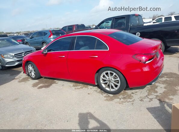 W1K3G4EB7LW047866 2020 MERCEDES-BENZ A 220 Красный 