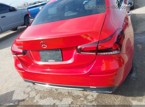 W1K3G4EB7LW047866 2020 MERCEDES-BENZ A 220 Красный 
