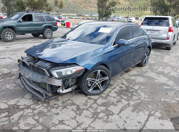 W1K3G4EB8MJ287913 2021 MERCEDES-BENZ A 220 Blue Vista tres cuartos delantera izquierda