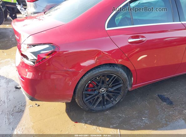 W1K3G4FB0NJ337025 2022 MERCEDES-BENZ A 220 Red 