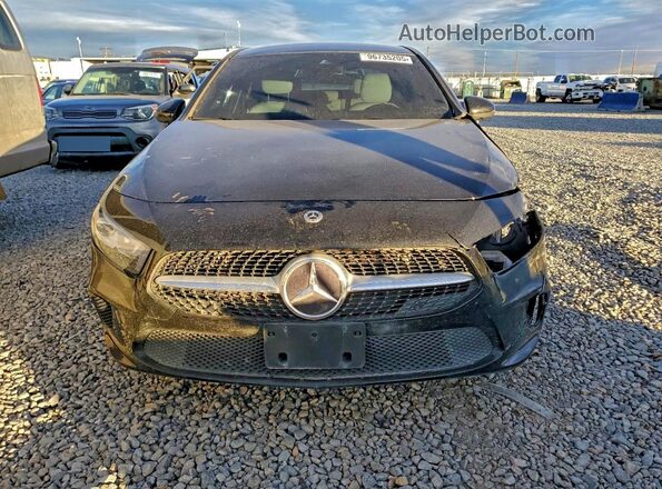 W1K3G4FB0NJ352902 2022 MERCEDES-BENZ A Black Դիմացի տեսք