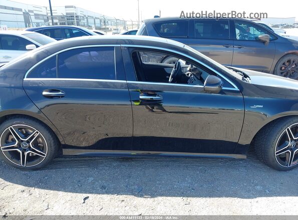 W1K3G5BB5MJ258489 2021 MERCEDES-BENZ AMG A 35 Black Вид щитка приладів