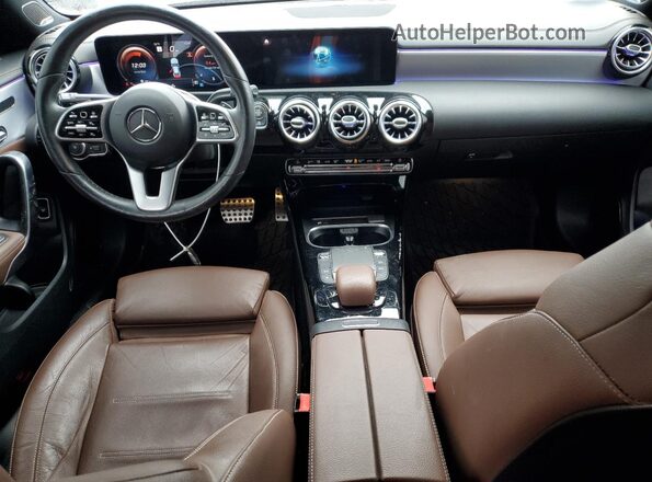 W1K5J4HB6MN164089 2021 MERCEDES-BENZ CLA-CLASS Gray Widok deski rozdzielczej