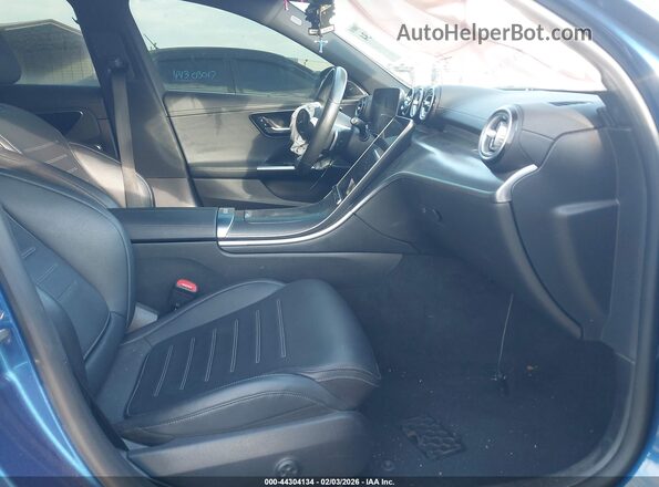 W1KAF4GB2NR009972 2022 MERCEDES-BENZ C-CLASS Blue Front interior view
