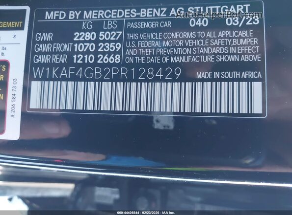 W1KAF4GB2PR128429 2023 MERCEDES-BENZ C-CLASS Black ძრავის განყოფილების ხედი
