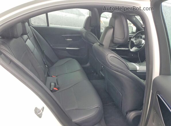 W1KAF4GB5RR219357 2024 MERCEDES-BENZ C White Vista de los asientos traseros