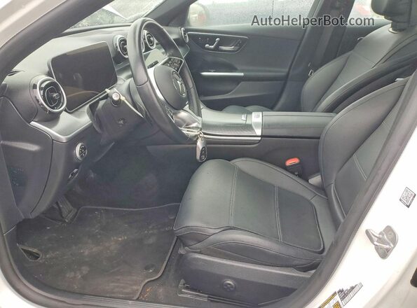 W1KAF4GB5RR219357 2024 MERCEDES-BENZ C White Vista interior delantera