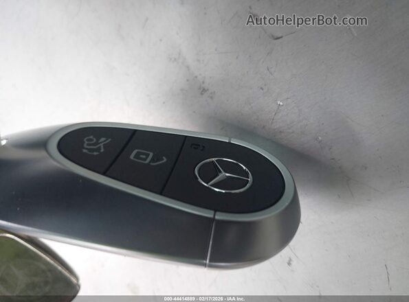 W1KAF4GB9PR078337 2023 MERCEDES-BENZ C-CLASS White Dashboard view
