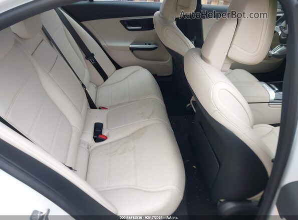 W1KAF4HB1RR166056 2024 MERCEDES-BENZ C-CLASS White VIN კოდის სტიკერის ხედი