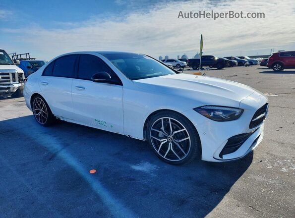 W1KAF4HB2NR016824 2022 MERCEDES-BENZ C White Front right