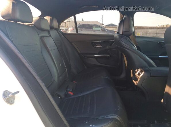 W1KAF4HB3NR030392 2022 MERCEDES-BENZ C Белый 