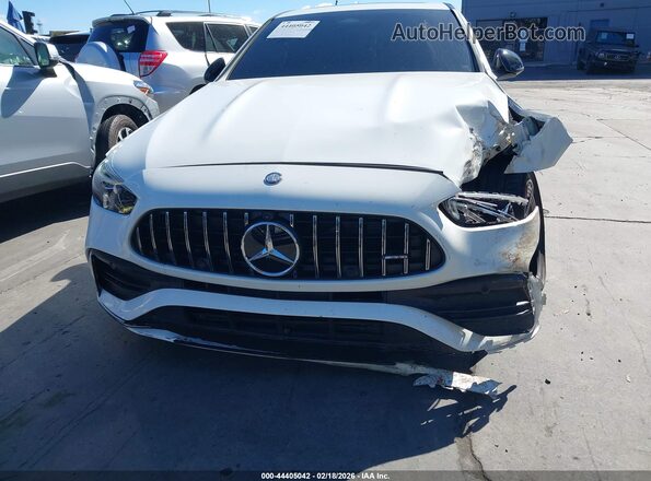 W1KAF8HB6TR309520 2026 MERCEDES-BENZ AMG C 43 White Widok zestawu wskaźników