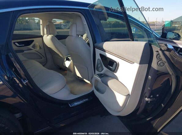 W1KCG2DB2NA004574 2022 MERCEDES-BENZ EQS 450+ Navy Вид наклейки с VIN-кодом