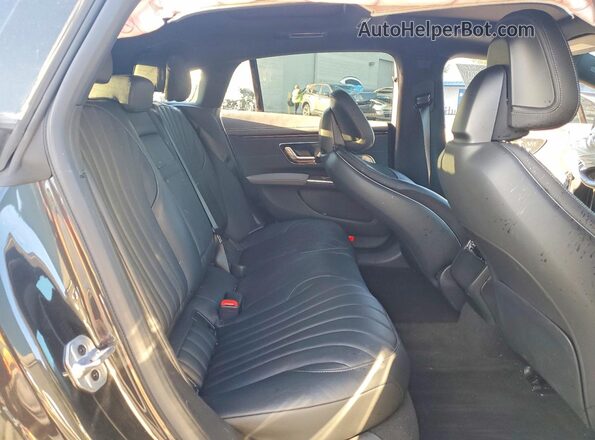 W1KCG2DB9NA012073 2022 MERCEDES-BENZ EQS Черный Вид задних сидений