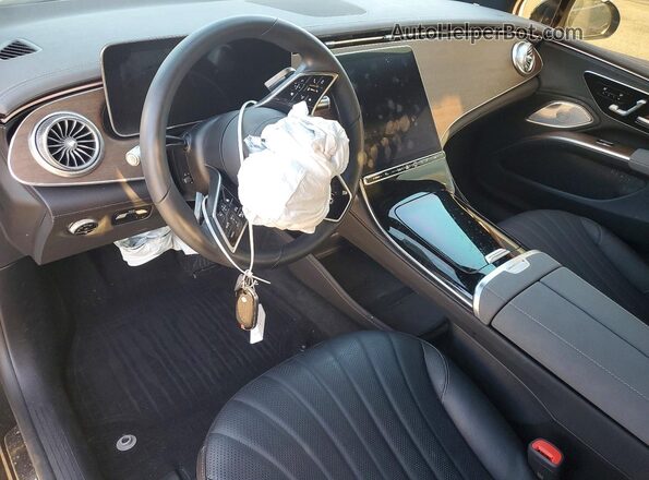 W1KCG2DB9NA012073 2022 MERCEDES-BENZ EQS Черный Вид панели приборов