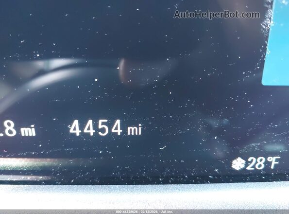 W1KLF4HB9SA146294 2025 MERCEDES-BENZ E-CLASS Silver 