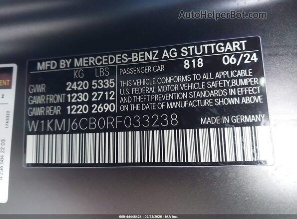 W1KMJ6CB0RF033238 2024 MERCEDES-BENZ AMG CLE 53 Black Vista del compartimento del motor