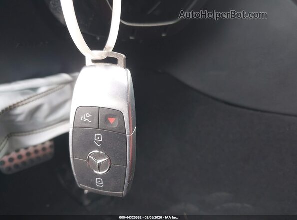 W1KWF6EB3LR571316 2020 MERCEDES-BENZ AMG C 43 Black წინა პანელის ხედი