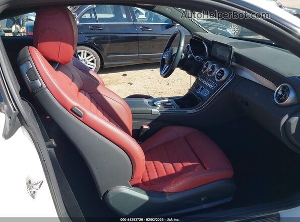 W1KWJ8EB2PG117697 2023 MERCEDES-BENZ C-CLASS White Front interior view