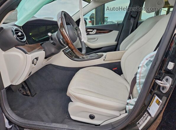 W1KZF5KB8NB018264 2022 MERCEDES-BENZ E Black Widok wnętrza z przodu