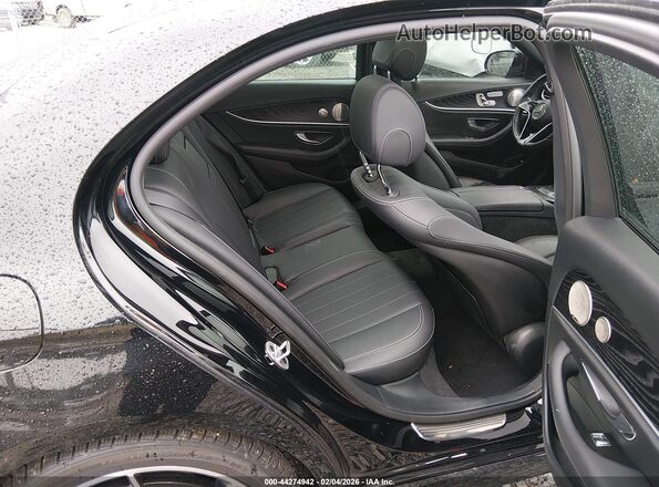 W1KZF8DB7MA925798 2021 MERCEDES-BENZ E-CLASS Black VIN կոդի պիտակի տեսք