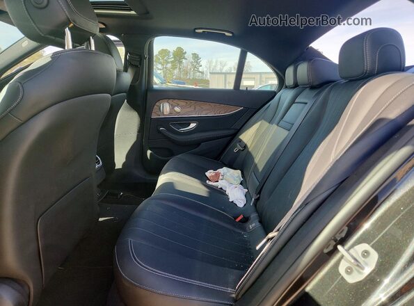 W1KZF8DB8NB056527 2022 MERCEDES-BENZ E Black Rear seats view