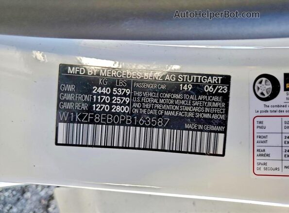 W1KZF8EB0PB163587 2023 MERCEDES-BENZ E White Vista del compartimento del motor