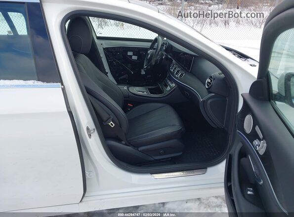 W1KZF8EB3PB189603 2023 MERCEDES-BENZ E-CLASS White Սալոնի դիմացի տեսք